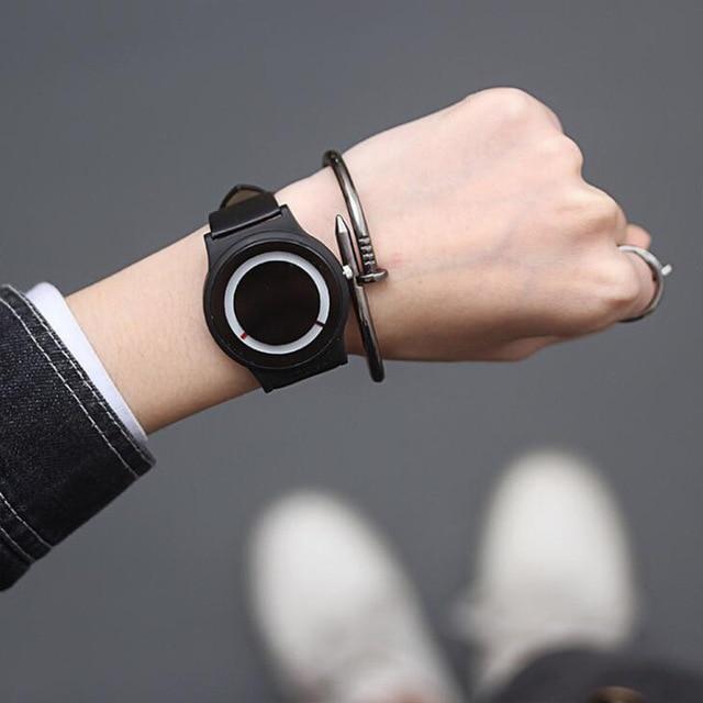 New Personality Classic Black White Couple Watch Ladies Student Plastic Belt Strap Glass Mirror Stainless Steel Buckle Watch